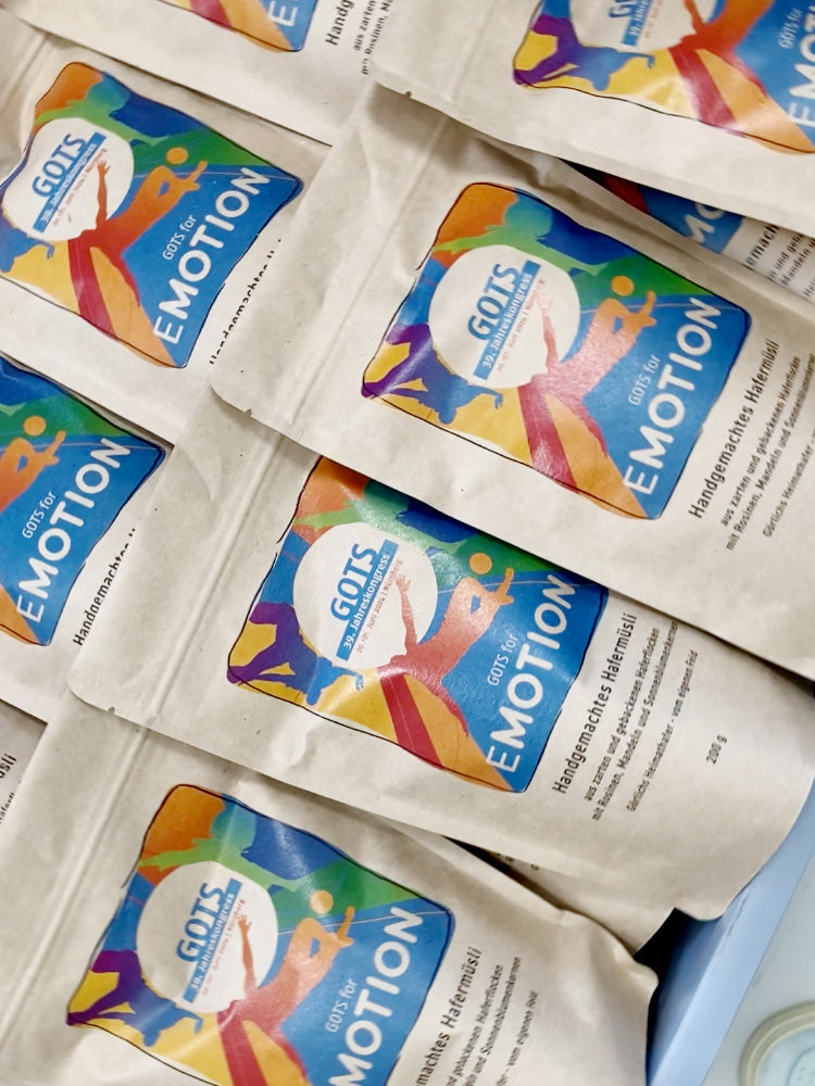 individuelles Verpackungsdesign mit sportlichem Motiv für einen Kongress