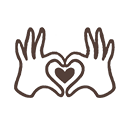 illustrierte Hände, welche zu einem Herz geformt sind. In der Mitte der Hände befindet sich ein Herz, welches die liebevolle Handarbeit unserer Produkte symbolisieren soll. Das Bild fungiert als Icon.